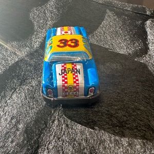 VINTAGE TOY TIN CAR #33 385HP RACE CAR MADE in JAPAN